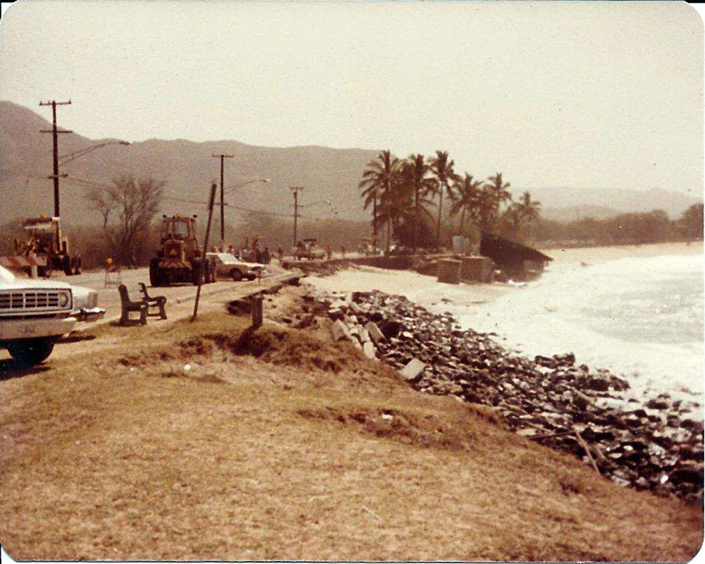 Makaha Beach Park